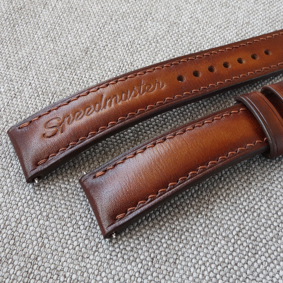 Omega_speedmaster_brown_strap_2