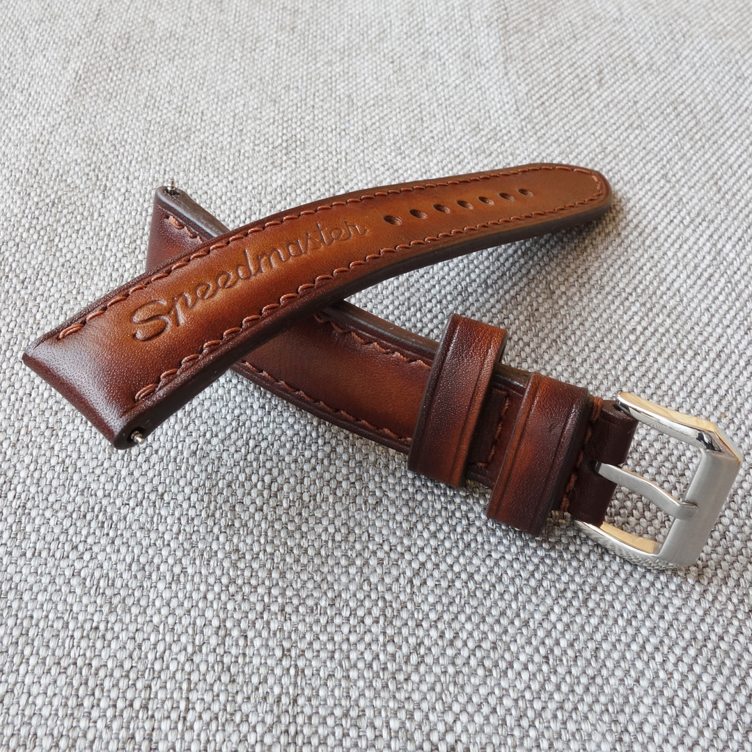 Omega_speedmaster_brown_strap_5
