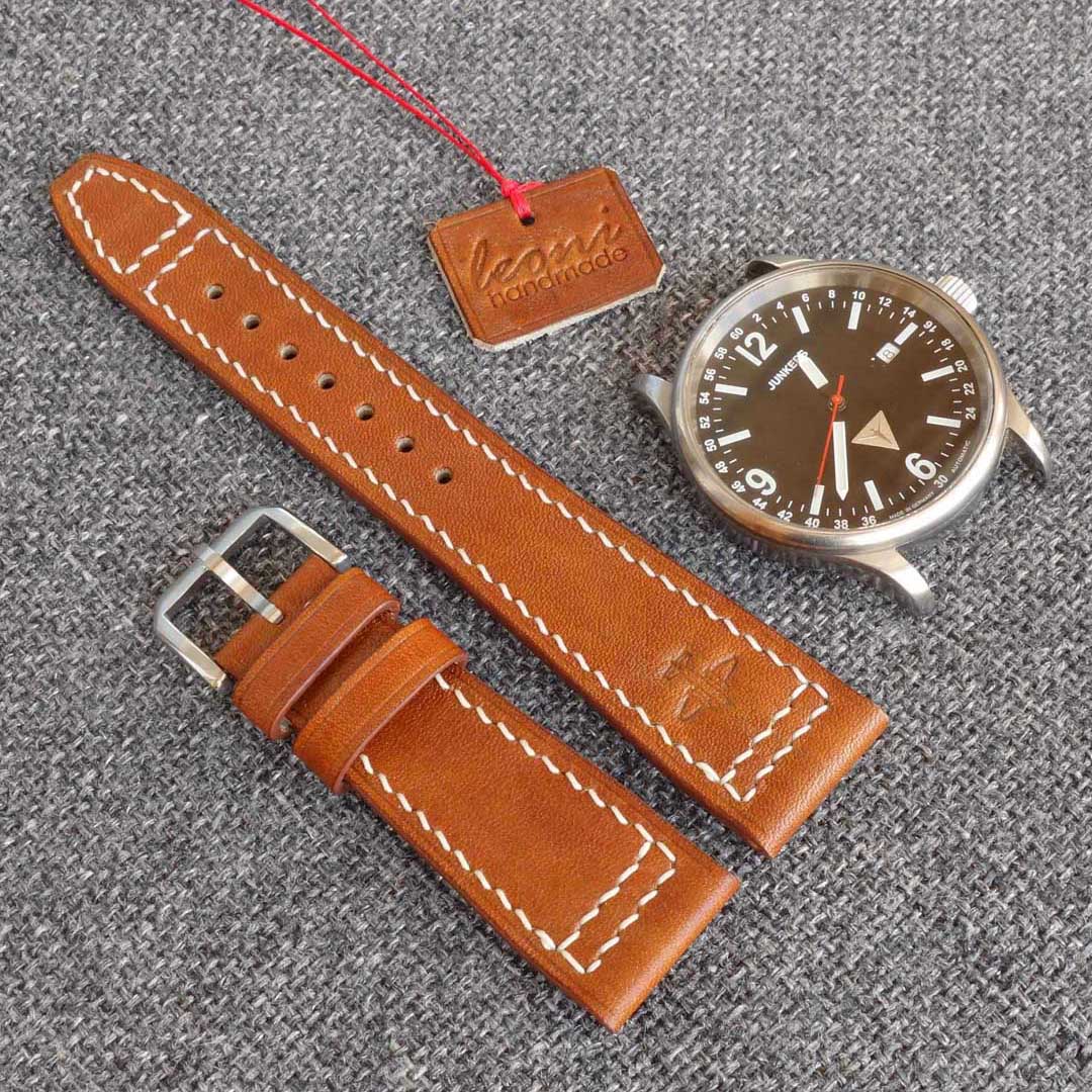 Beige_pilot_watch_strap_2