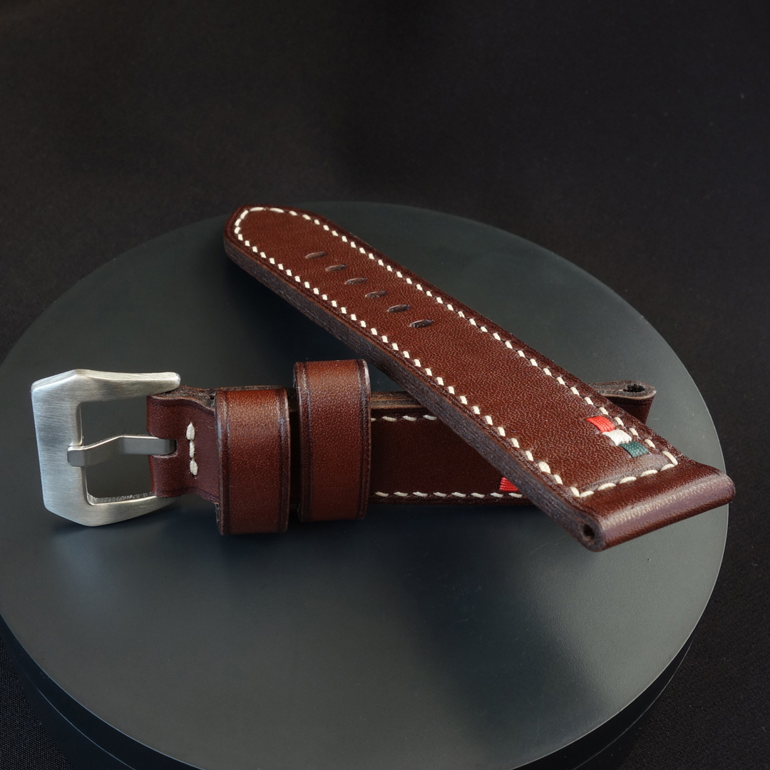 Brown_watch_band_Panerai_ITA_2