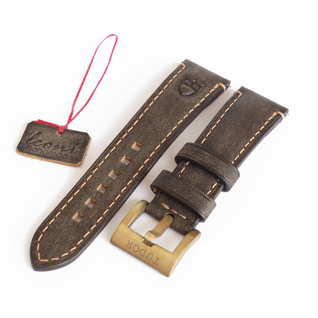 Tudor_strap_khaki_3