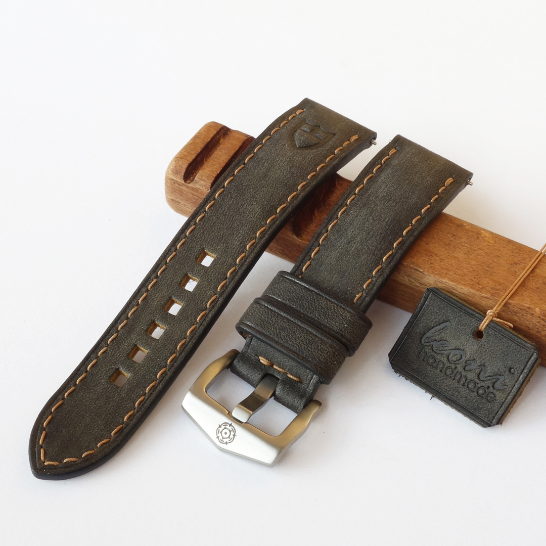 Tudor_strap_khaki_6