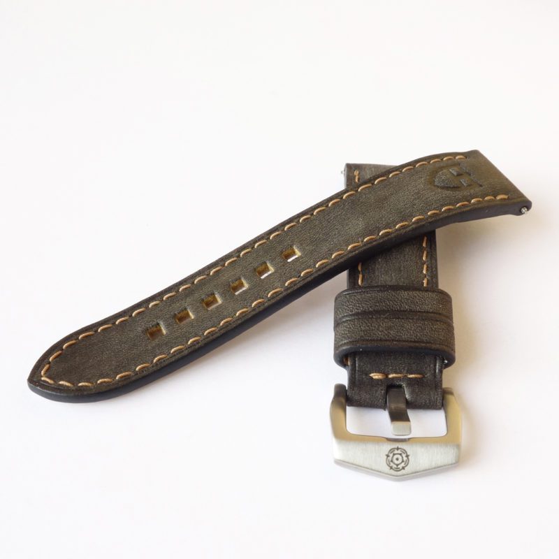Tudor_strap_khaki_7