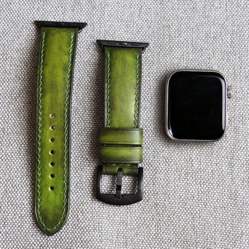 green-olive-leather-apple-watchband-1