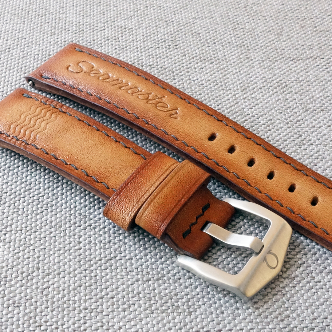 Tan leather watch strap, 100% handmade, fits Omega Seamaster watches. Diver 300m, Planet Ocean and other models. It is possible to produce a strap of any color and size, as desired by the customer.