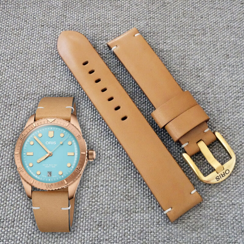 Beige leather watch strap, fits the  ORIS Divers Candy. Retro style. 100% handmade, replacement watchband. Made of the high quality genuine leather. It is possible to produce a strap of any color and size, as desired by the customer. For ORIS DIVERS SIXTY‑FIVE COTTON CANDY watches: 38mm, Other ORIS classic models.
