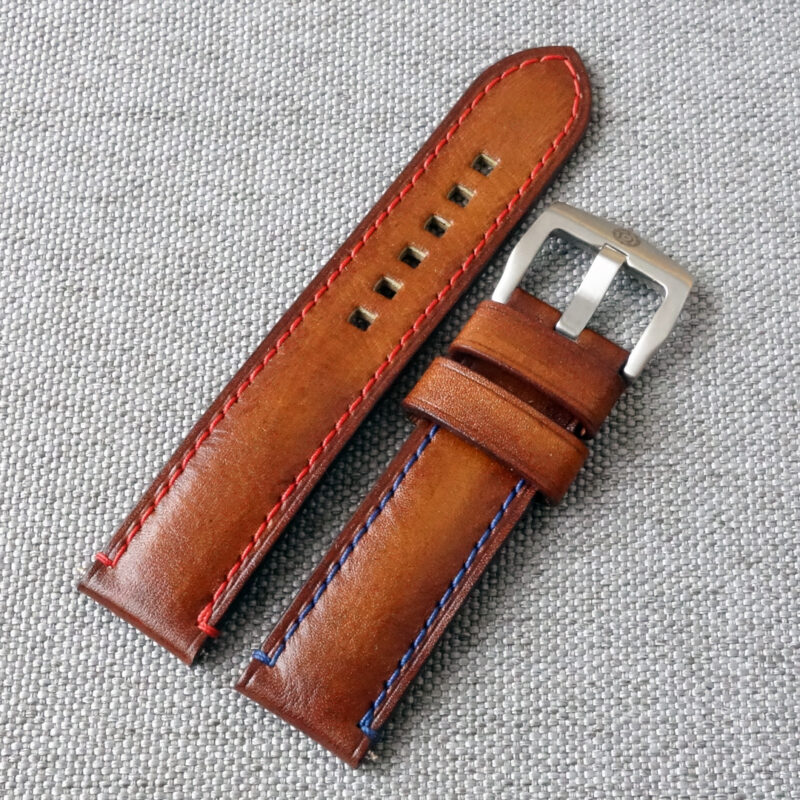 Retro Brown leather watch strap Pepsi for GMT, Tudor. 100% handmade, replacement watchband. This strap fits any GMT watch: Rolex, Seiko, TAG Heuer, Orient, Citizen, and others. This will be a good addition to your Tudor watch: black bay, Bronze, GMT, Pelagos, Heritage and other beautiful models.